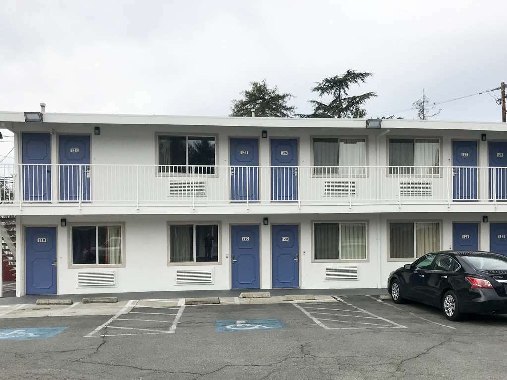 Motel 6-Concord, Ca Buitenkant foto
